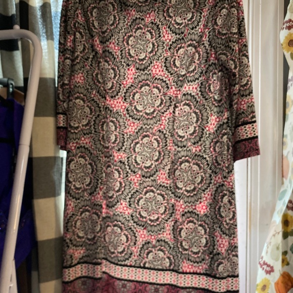 CHICOS SZ 1 (8-10) BOHO Beautiful paisley pinks,burgundy, black & white - Picture 10 of 12